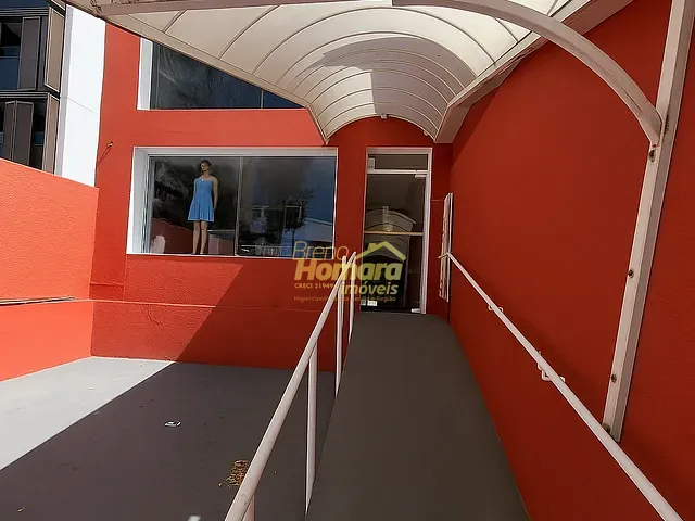 Sobrado à venda ou para alugar, no bairro Higienópolis em São Paulo