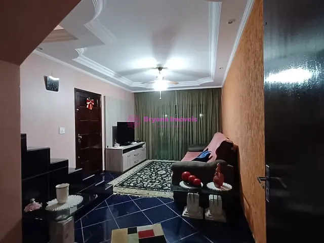 Sobrado com 133m² 3 quartos e 2 banheiros, à venda, no bairro Jardim Rodolfo Pirani em São Paulo