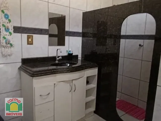 Sobrado com 400m² 3 quartos e 3 banheiros, à venda, no bairro Vila Brasil em Anápolis
