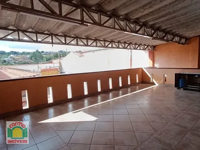 Sobrado com 400m² 3 quartos e 3 banheiros, à venda, no bairro Vila Brasil em Anápolis