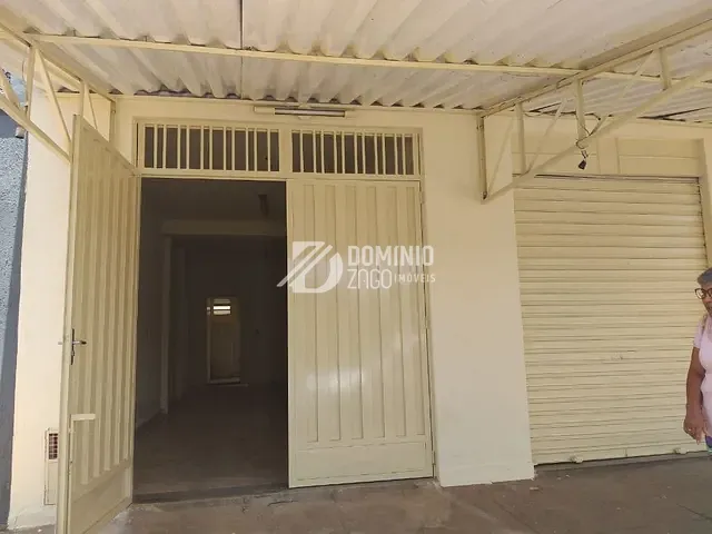 Sobrado com 158m² 2 quartos e 2 banheiros, à venda, no bairro Parque das Gameleiras em Uberaba