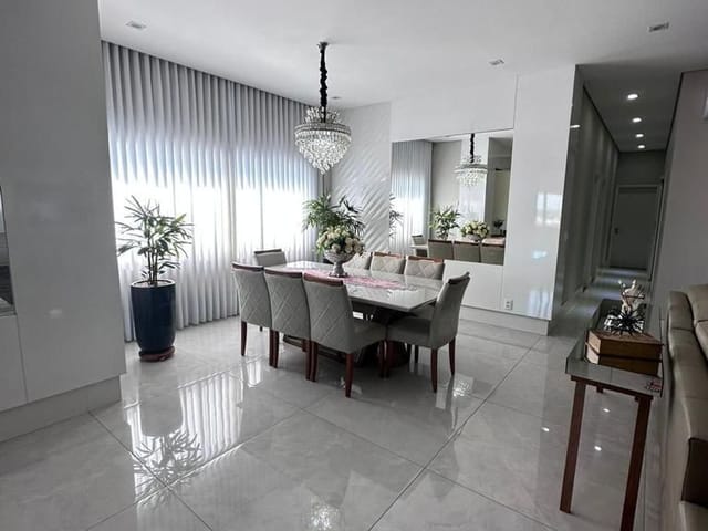Sobrado com 360m² 4 quartos e 2 banheiros, à venda, no bairro Jardim Firenze em Santa Bárbara D'Oeste