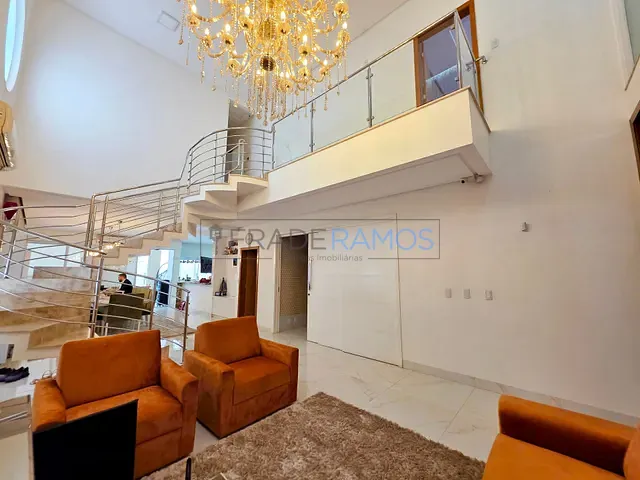 Sobrado com 375m² 5 quartos e 5 banheiros, à venda ou para alugar, no bairro Residencial Celina Park em Goiânia