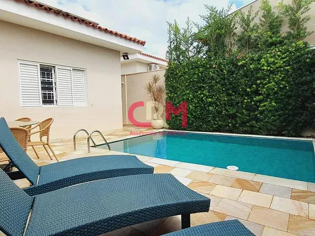 Sobrado com 360m² 3 quartos e 3 banheiros, à venda, no bairro Parque Residencial Laranjeiras II em Taquaritinga
