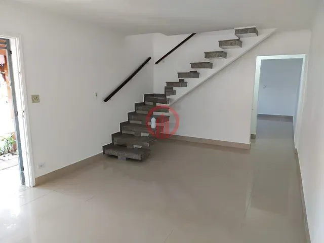 Sobrado com 125m² 3 quartos e 2 banheiros, para alugar, no bairro Vila Antonieta em São Paulo
