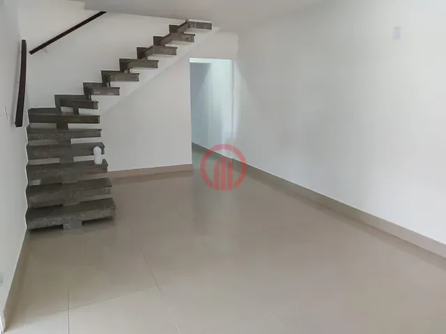 Sobrado com 125m² 3 quartos e 2 banheiros, para alugar, no bairro Vila Antonieta em São Paulo
