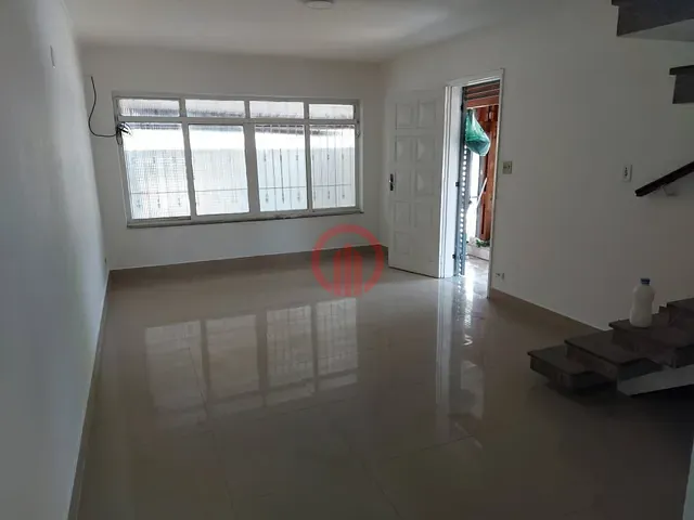 Sobrado com 125m² 3 quartos e 2 banheiros, para alugar, no bairro Vila Antonieta em São Paulo