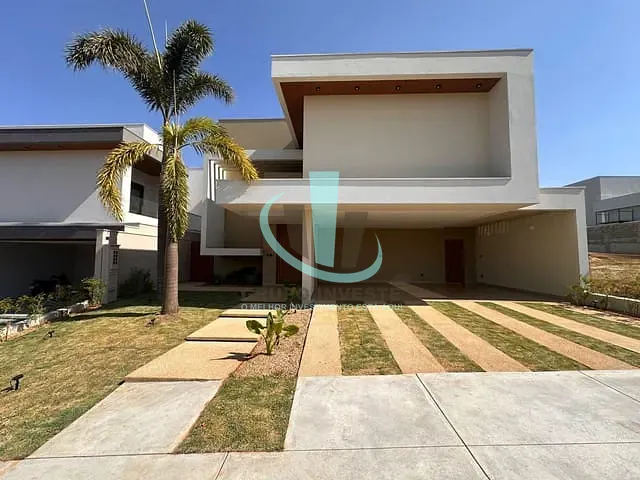 Sobrado com 465m² 3 quartos e 5 banheiros, à venda, no bairro Residencial e Comercial Quinta das Laranjeiras em Araraquara