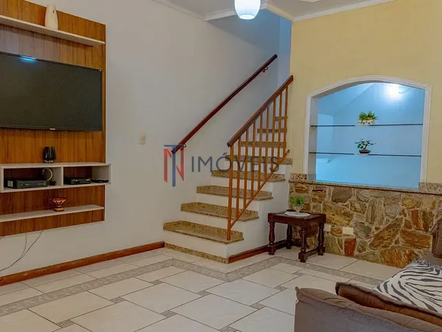 Sobrado com 175m² 3 quartos e 3 banheiros, à venda, no bairro Atibaia Jardim em Atibaia