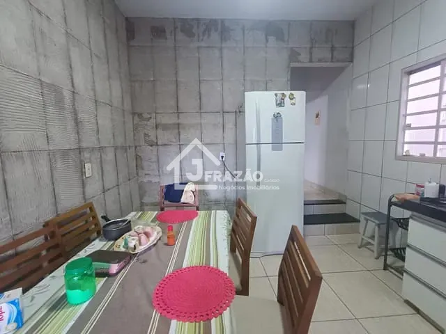 Sobrado com 184m² 2 quartos e 2 banheiros, à venda, no bairro Solange Park II em Goiânia