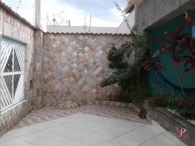 Sobrado 3 quartos e 1 banheiro, à venda, no bairro Cibratel I em Itanhaém