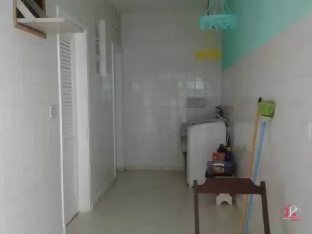 Sobrado 3 quartos e 1 banheiro, à venda, no bairro Cibratel I em Itanhaém