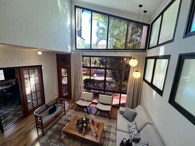 Sobrado com 555m² 3 quartos e 6 banheiros, à venda, no bairro Gleba Fazenda Palhano em Londrina