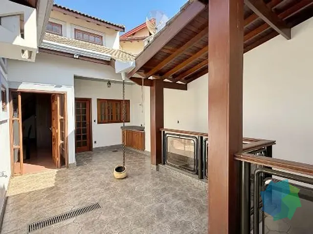 Sobrado com 387m² 5 quartos e 3 banheiros, à venda ou para alugar, no bairro Aqui Se Vive em Indaiatuba