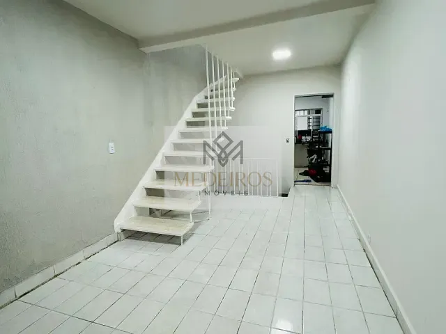 Sobrado 4 quartos e 2 banheiros, à venda, no bairro Planalto em São Bernardo do Campo