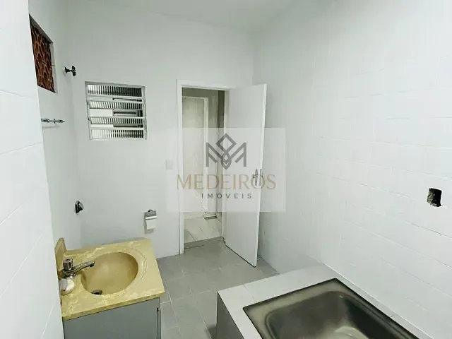 Sobrado 4 quartos e 2 banheiros, à venda, no bairro Planalto em São Bernardo do Campo