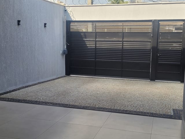 Foto do Casa - Sobrado à venda, Jardim América, Goiânia, GO | Mira Imóveis