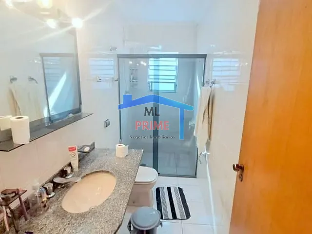 Sobrado 4 quartos e 3 banheiros, à venda, no bairro Vila Zelina em São Paulo