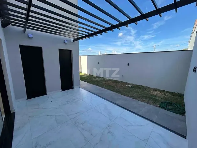 Sobrado com 250m² 3 quartos e 3 banheiros, à venda, no bairro Condomínio Reserva Central Parque em Botucatu