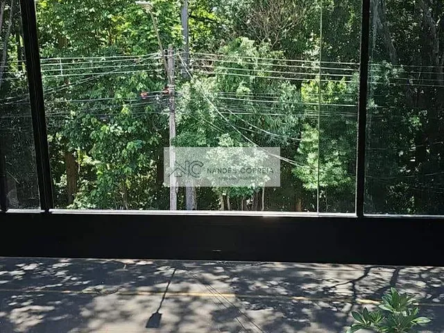 Sobrado 7 quartos e 6 banheiros, à venda, no bairro Champagnat em Londrina