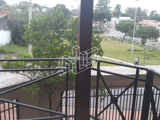 Casa com 285m² 3 quartos e 4 banheiros, à venda, no bairro Jardim Gutierres em Sorocaba