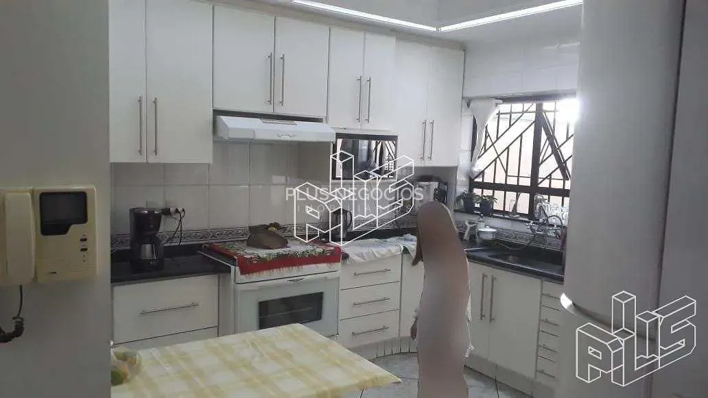 Casa, 3 quartos, 285 m² - Foto 11