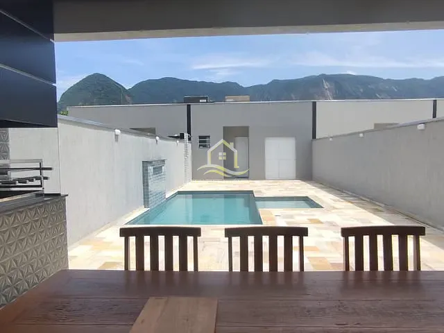 Sobrado com 252m² 4 quartos e 5 banheiros, à venda, no bairro Morada da Praia em Bertioga
