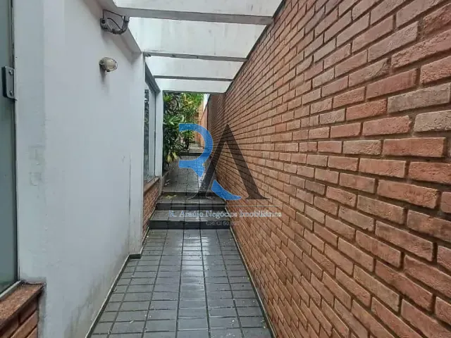 Sobrado 6 quartos e 4 banheiros, à venda ou para alugar, no bairro Parque da Mooca em São Paulo