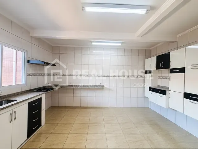 Sobrado 3 quartos e 3 banheiros, para alugar, no bairro Wanel Ville em Sorocaba