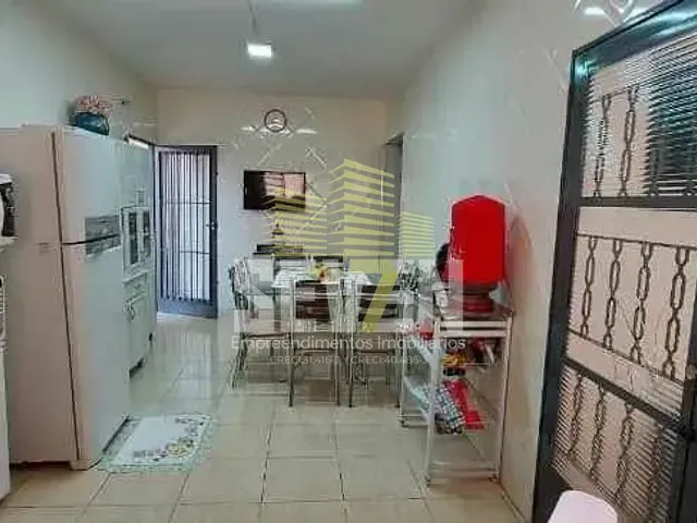 Sobrado com 252m² 3 quartos e 2 banheiros, à venda, no bairro Jardim Petrópolis em Bauru