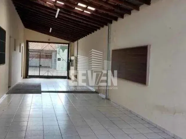 Sobrado com 252m² 3 quartos e 2 banheiros, à venda, no bairro Jardim Petrópolis em Bauru