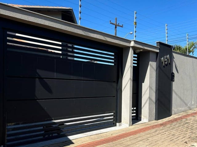 Sobrado com 216m² 3 quartos e 3 banheiros, à venda, no bairro Jardim Morumbi em Cambé