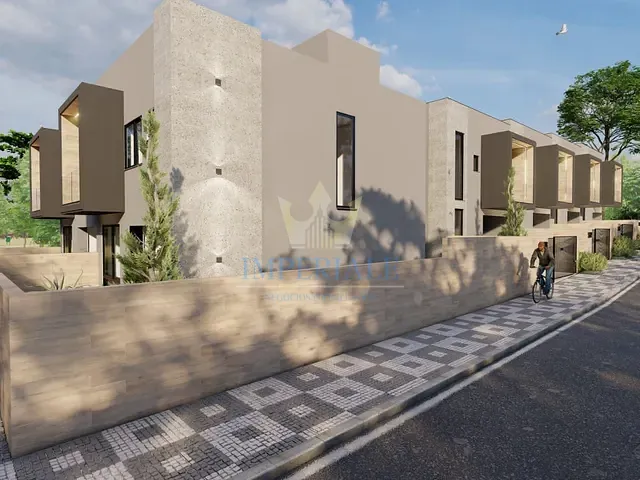 Sobrado com 124m² 3 quartos e 1 banheiro, à venda, no bairro Jardim Carvalho em Ponta Grossa