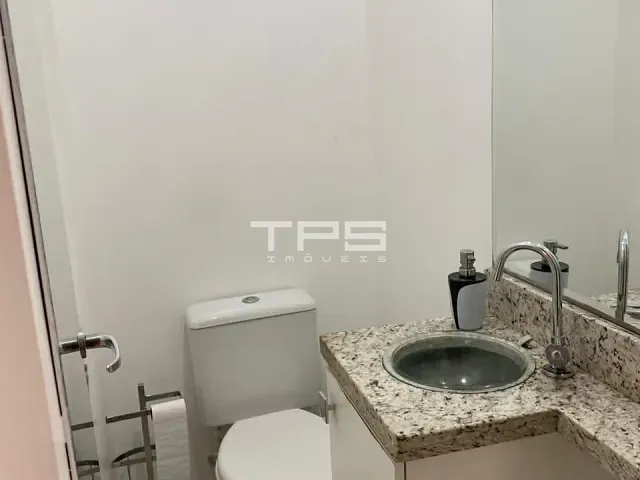 Sobrado com 175m² 3 quartos e 2 banheiros, à venda, no bairro Loteamento Fernando Camargo Nogueira em Taubaté