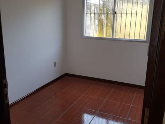 Casa com 522m² 6 quartos e 4 banheiros, à venda, no bairro Centro em Pelotas