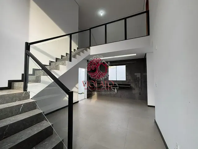 Sobrado com 180m² 3 quartos e 3 banheiros, à venda ou para alugar, no bairro Residencial Visão em Lagoa Santa