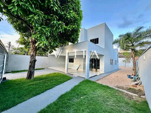 Sobrado com 360m² 3 quartos e 4 banheiros, à venda, no bairro Plano Diretor Sul em Palmas
