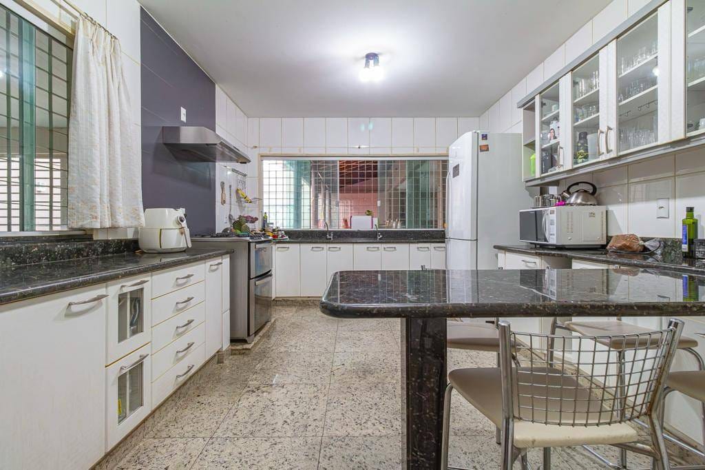 Sobrado, 4 quartos, 421 m² - Foto 10