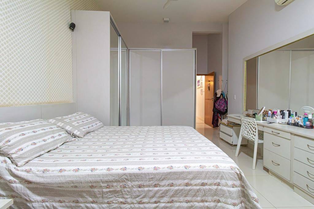 Sobrado, 4 quartos, 421 m² - Foto 25