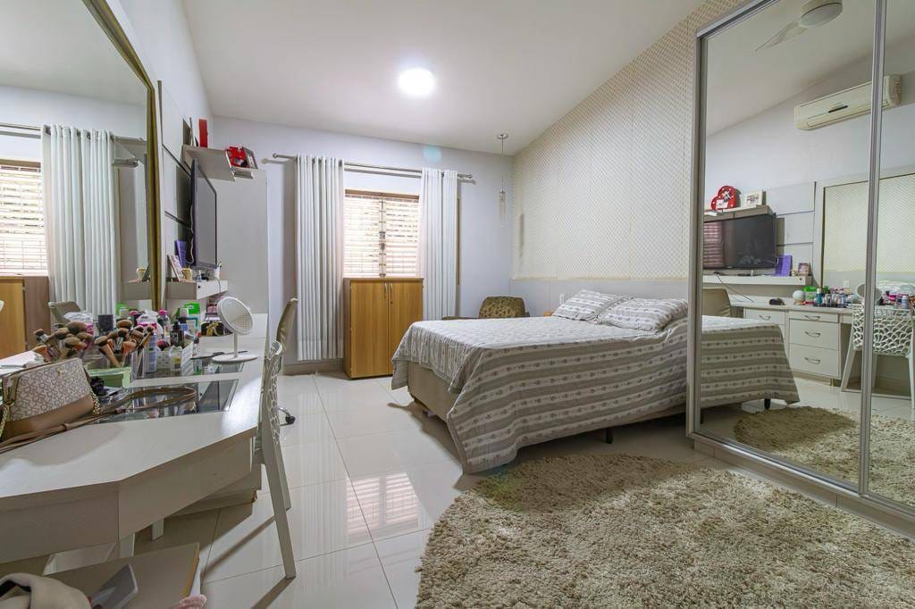 Sobrado, 4 quartos, 421 m² - Foto 24