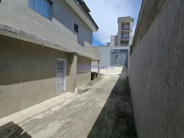 Sobrado com 255m² 3 quartos e 2 banheiros, à venda, no bairro Vila Nova Curuçá em São Paulo