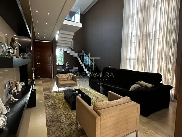 Sobrado com 420m² 4 quartos e 6 banheiros, à venda ou para alugar, no bairro Cerâmica em São Caetano do Sul