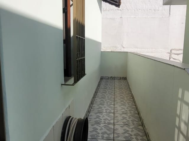 Sobrado 5 quartos e 2 banheiros, à venda, no bairro Vila São Pedro em Santo André