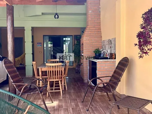Sobrado 3 quartos e 3 banheiros, à venda, no bairro Jardim Olímpico em Bauru
