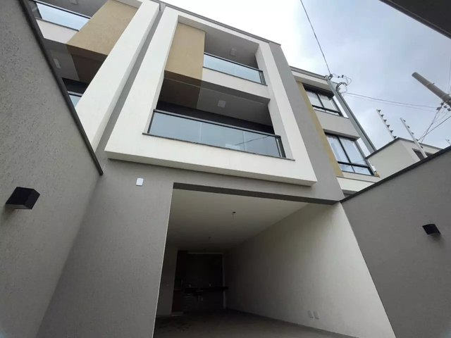 Sobrado com 133m² 2 quartos e 3 banheiros, à venda, no bairro Parque Cruzeiro do Sul em São Paulo