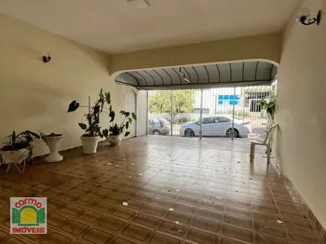Sobrado com 288m² 4 quartos e 5 banheiros, à venda, no bairro Setor Central em Anápolis