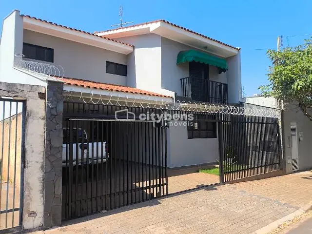 Sobrado com 280m² 3 quartos e 3 banheiros, à venda, no bairro Jardim Nova Yorque em Araçatuba