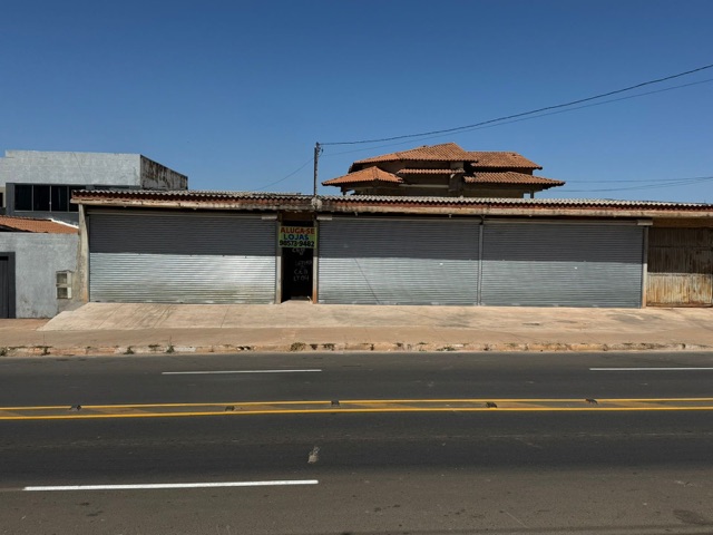 Sobrado com 680m² 6 quartos e 6 banheiros, à venda, no bairro Setor Habitacional Vicente Pires em Brasília