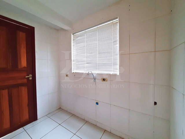 Sobrado 2 quartos e 2 banheiros, para alugar, no bairro Belvedere em Jaguariaíva