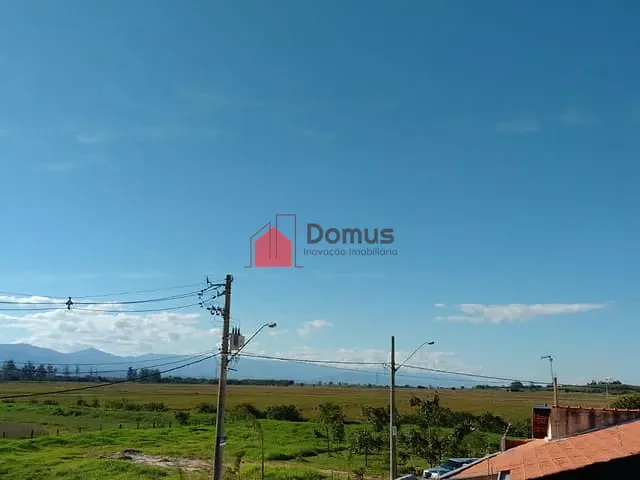 Sobrado com 336m² 2 quartos e 2 banheiros, à venda, no bairro Village das Flores em Caçapava
